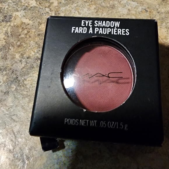Mac Eyeshadow Rose before Bros - Picture 4 of 4